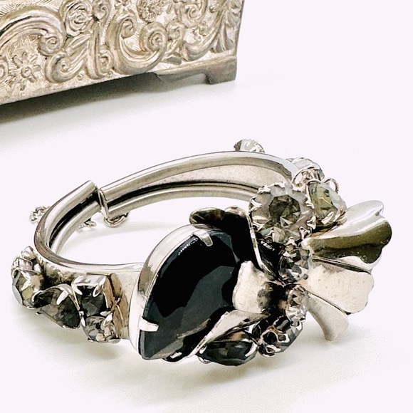 🔥 RARE VINTAGE Crystal Deco Bracelet - Picture 16 of 17